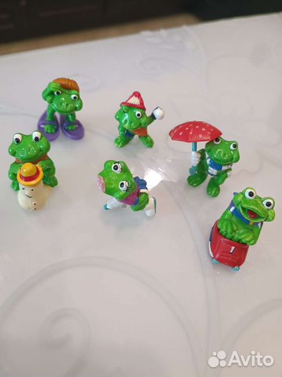 Игрушки из киндер сюрприза