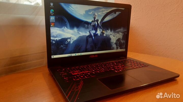 Игровой ноутбук Asus