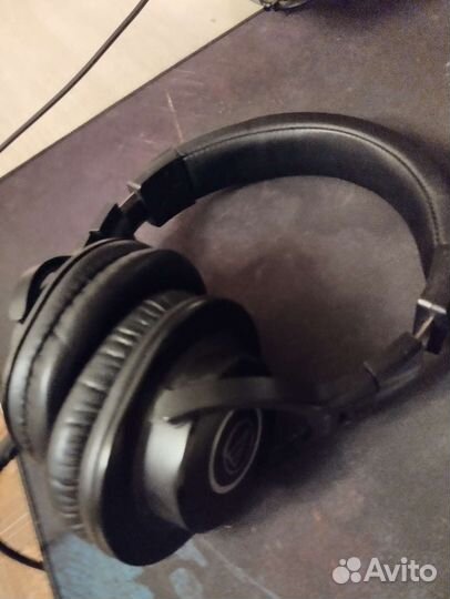 Наушники Audio-technica ATH-M40x
