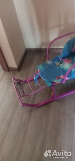 Детские санки с колесами