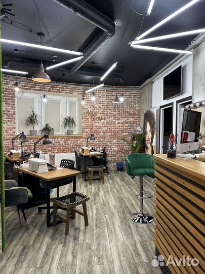 Мастер маникюра