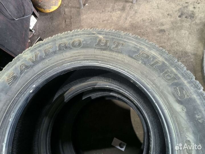 Pirelli Chrono 235/65 R17