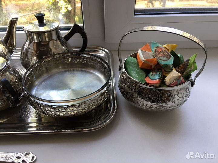 Сервиз чайно-кофейный, металлический, на 12 персон