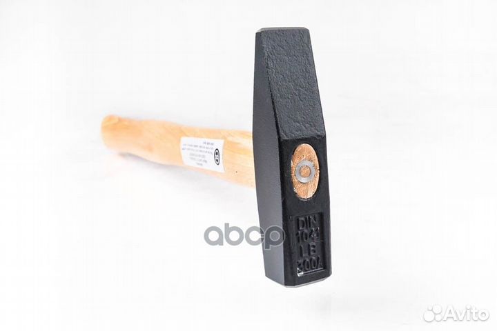 Молоток с ручкой из дерева гикори 800г ahm-0080