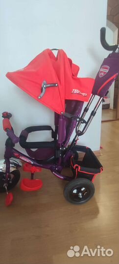 Детский велосипед с ручкой