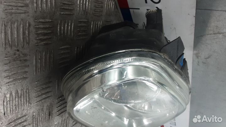 Фара Volkswagen Golf 4 (1997-2005)