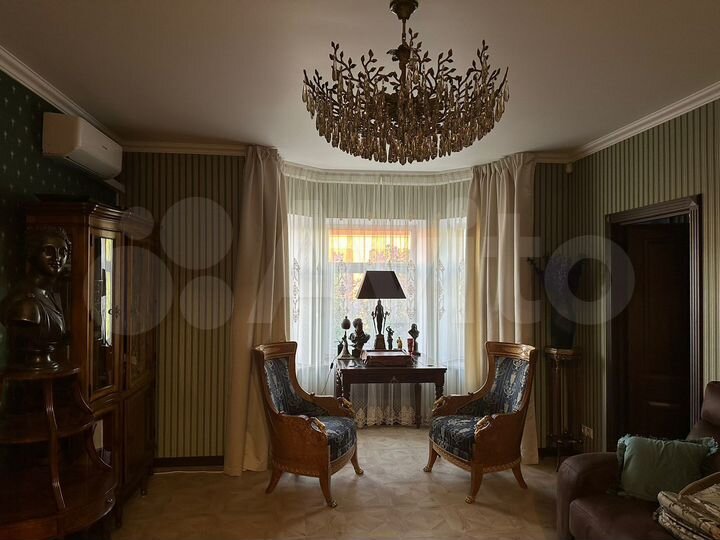 2-к. квартира, 74,1 м², 2/5 эт.