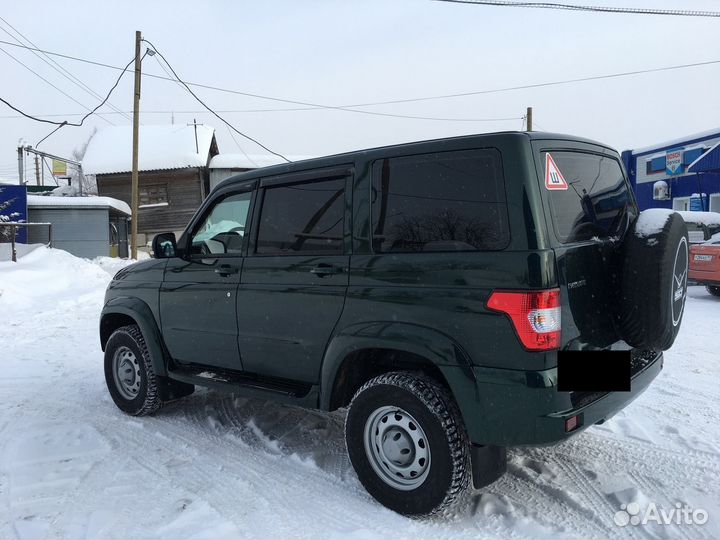 Авито усинск авто с пробегом. Авто Усинск. Авито Усинск авто. Коми г.Усинск авито. Усинск машина УАЗИК зелёный дом 26 Усинск зимняя.