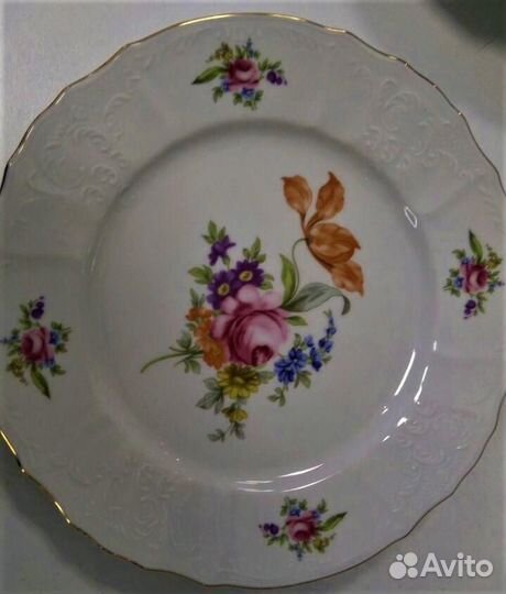 Набор 12 тарелок 