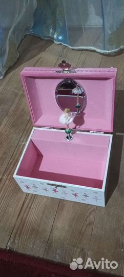 Музыкальная шкатулка