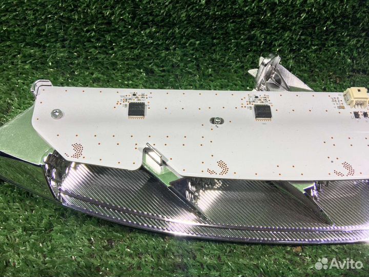 Дневные ходовые огни X-Ray (16) R б/у