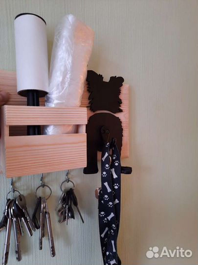 Вешалка для собачьего поводка ключница