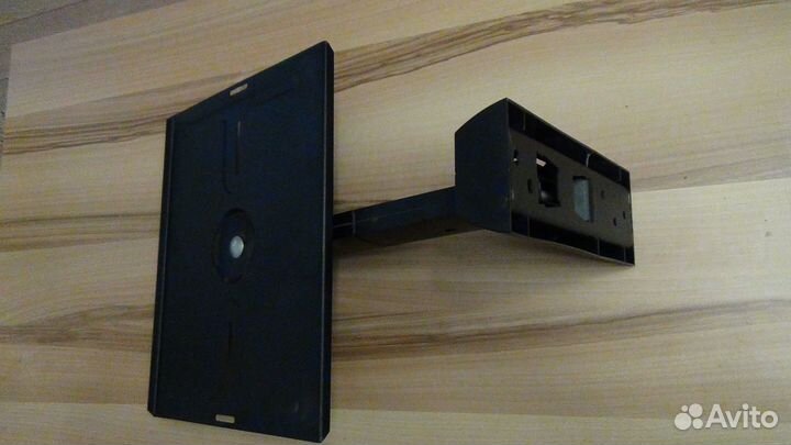 Кронштейн настенное крепление полка для плеера