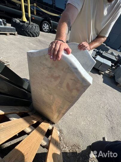 Готовый комплект памятника из мрамора