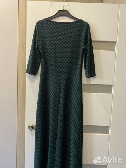 Платье трикотажное длинное