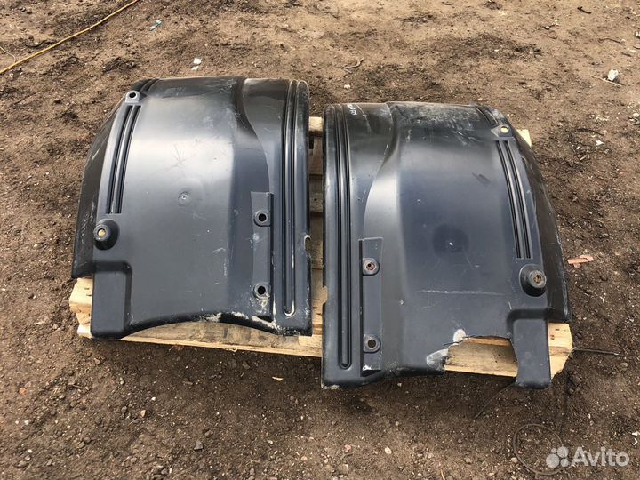 Подкрылок Вольво Фм