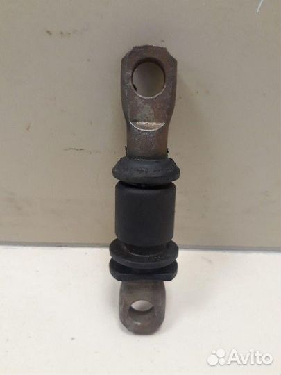 С/блок переднего рычага передний