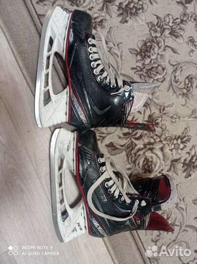 Хоккейные коньки bauer 40.5