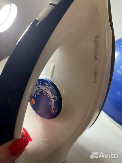 Паровой утюг Philips