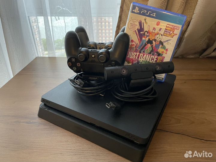 Sony playstation 4 slim 500gb + camera