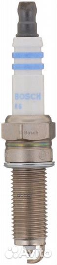 Свеча зажигания 0242140515 Bosch