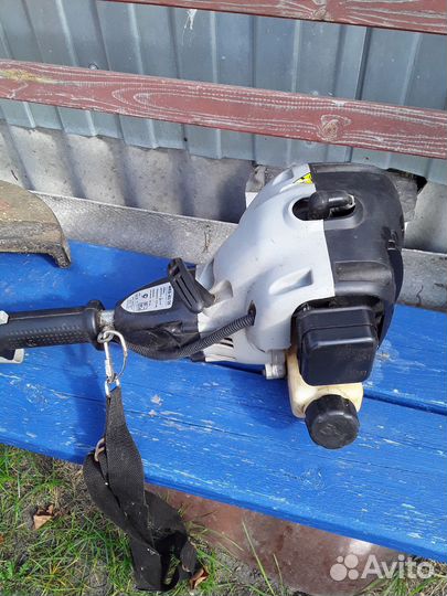 Триммер бензиновый бу Интерскол