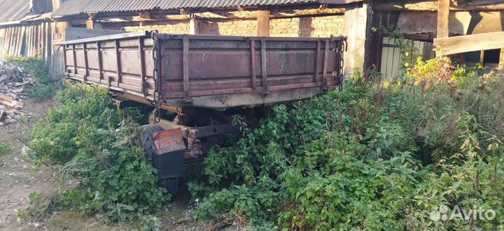 Прицеп тракторный