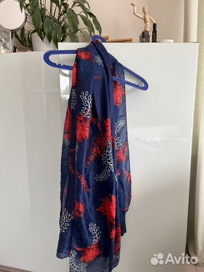 Шарфы и палантины