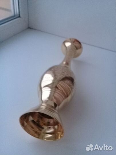 Продам вазу