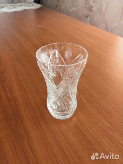 Хрустальная мини-вазочка