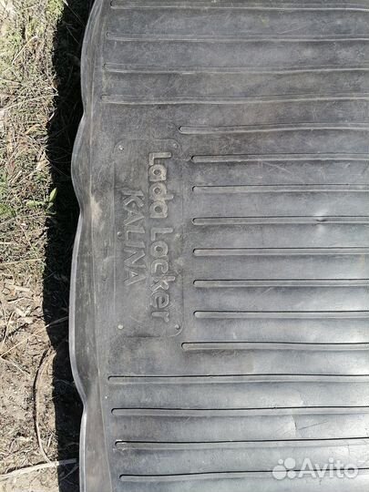 Корыто в багажник калина