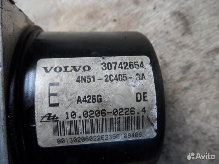 Блок ABS для Volvo S40 2 30793527