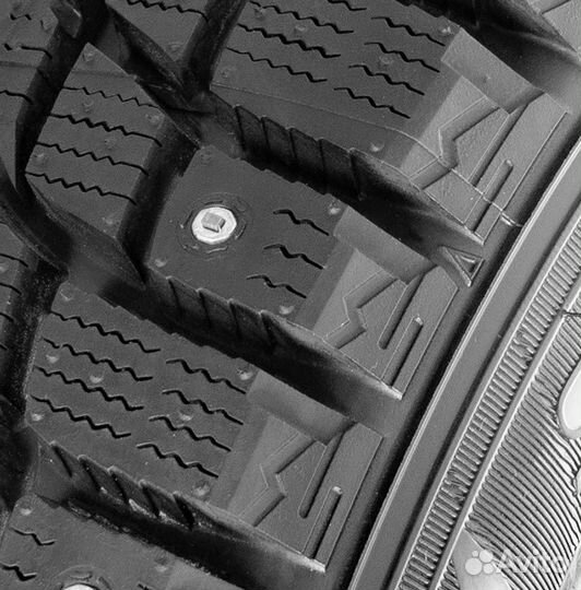 Dunlop SP Winter Ice 02 245/45 R19 102T