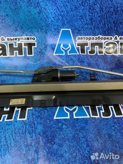 Шторка окна Audi A6 C6 BAT 2005