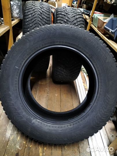 Nokian Tyres Hakkapeliitta 8 SUV 265/60 R18