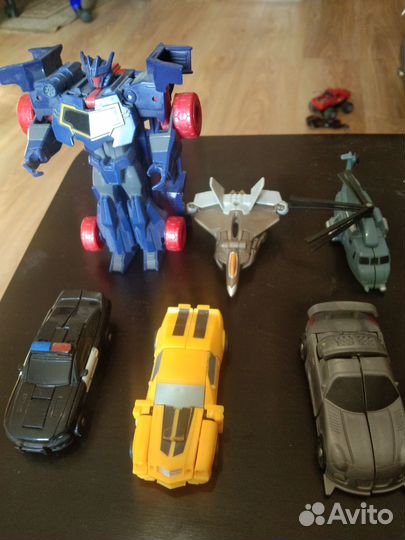 Игрушки роботы трансформеры