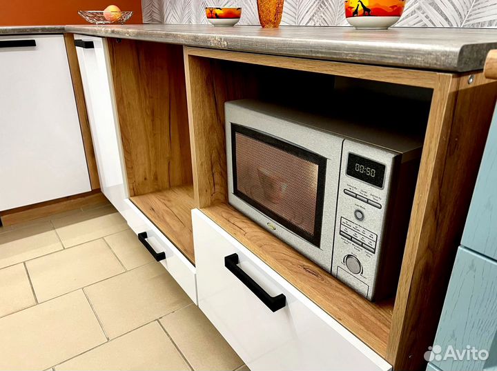 Кухонный гарнитур модульный белый новый