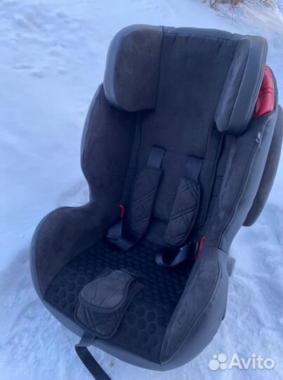 Автокресло Capella черное