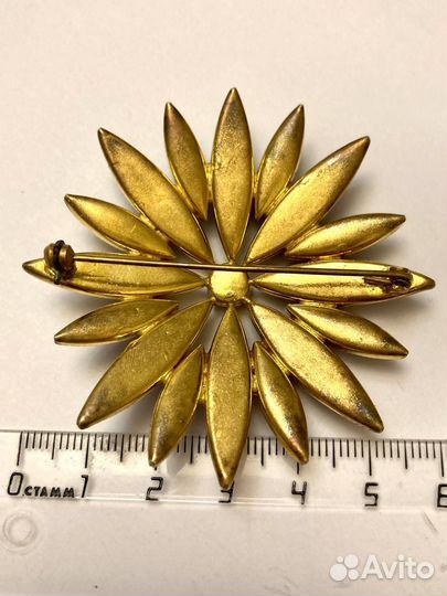 Брошь винтаж чехословакия