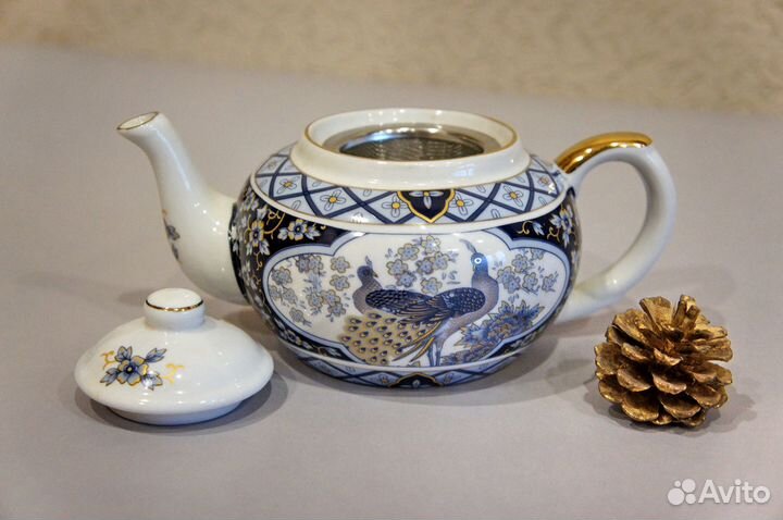 Чайник заварочный, фарфоровый с ситом