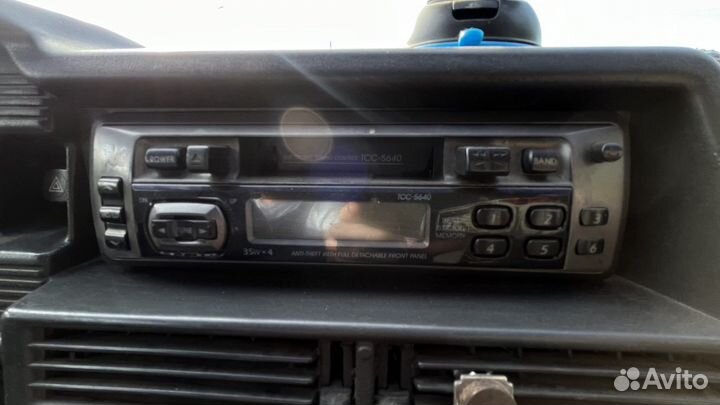 Кассетная магнитола LG