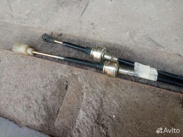 Троса переключения МКПП Hyundai Elantra 3 XD 1.6л