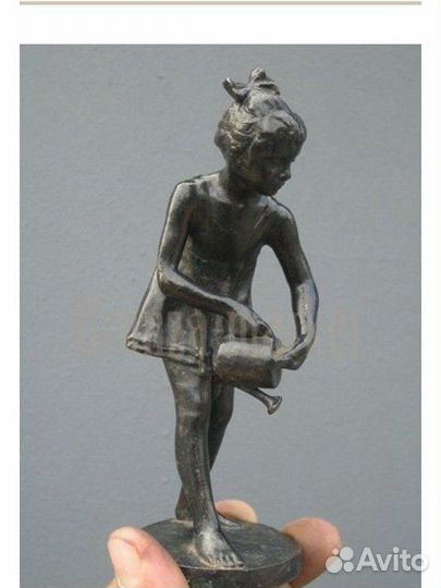 Чугунная статуэтка