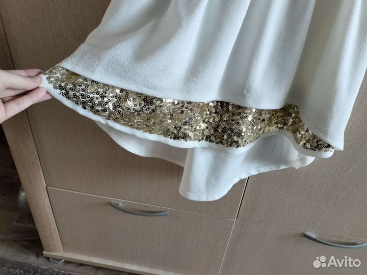 Платье для девочки, праздничное