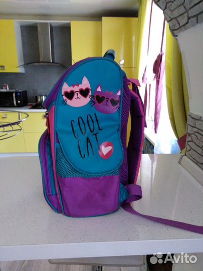 Рюкзак школьный