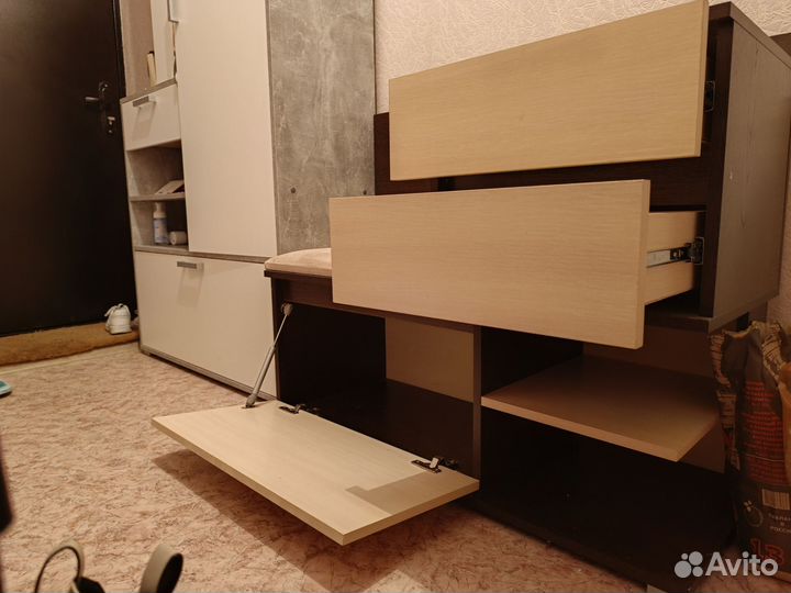 Тумба в прихожую