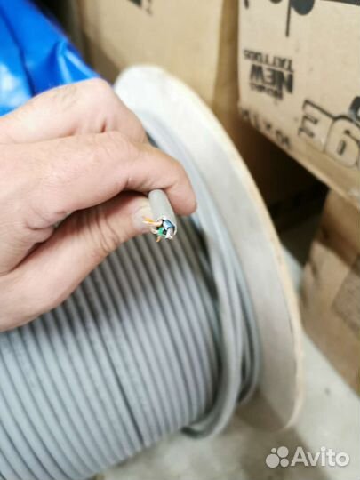 Кабель для интернета витая пара