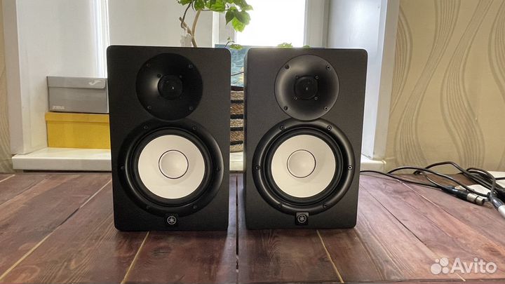 Активные студийные мониторы Yamaha hs 7
