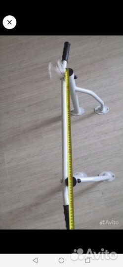 Турник настенный