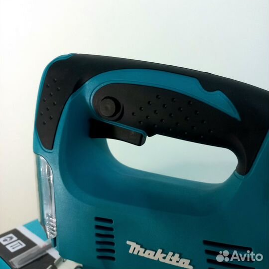 Лобзик makita